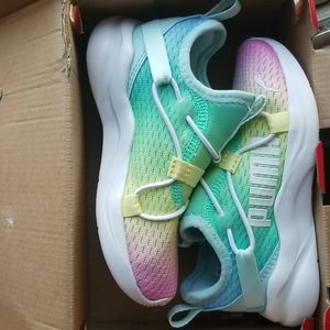 Puma size 11 Toddlers Rift Slip On Rainbow